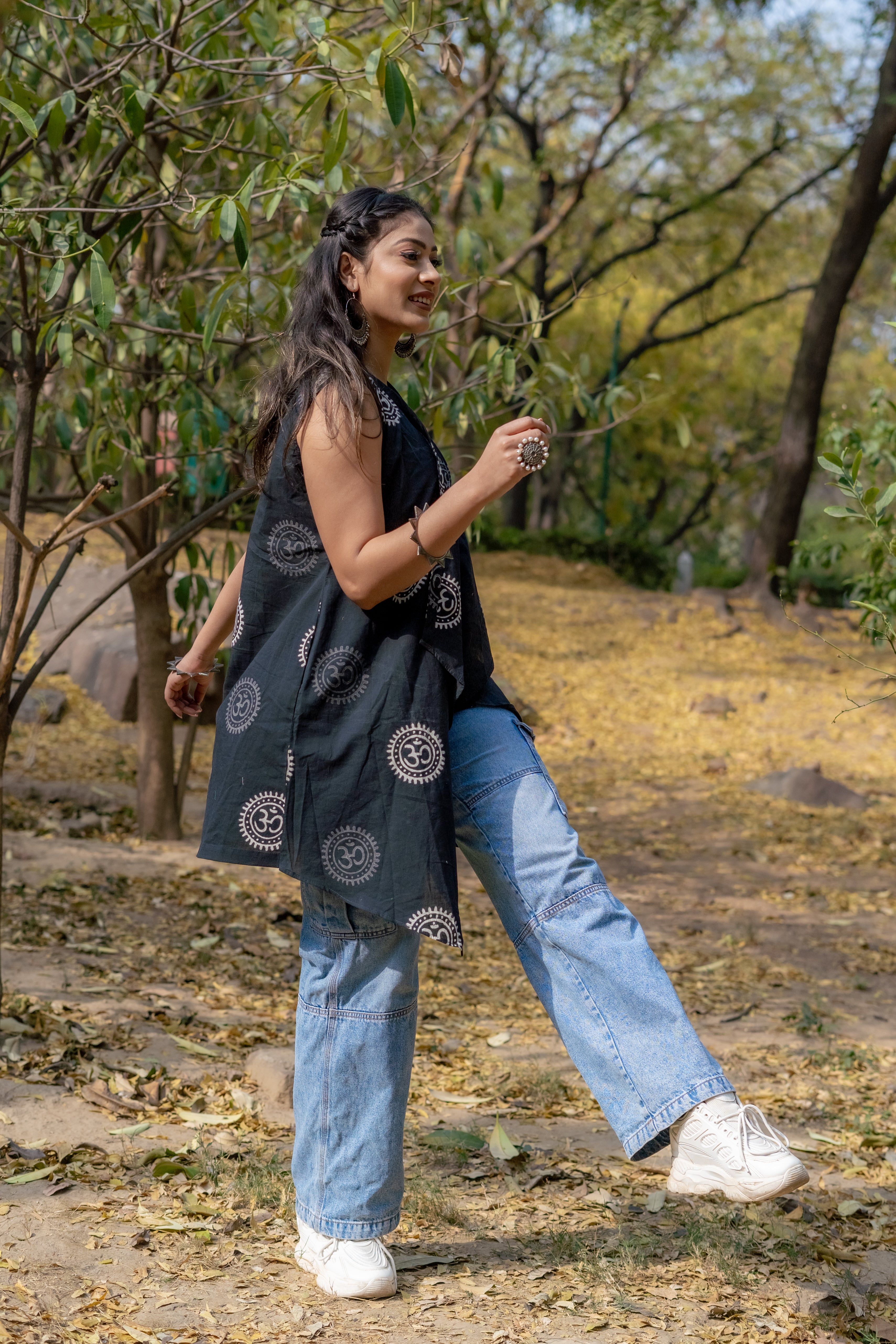 Om handblock print waterfall shrug