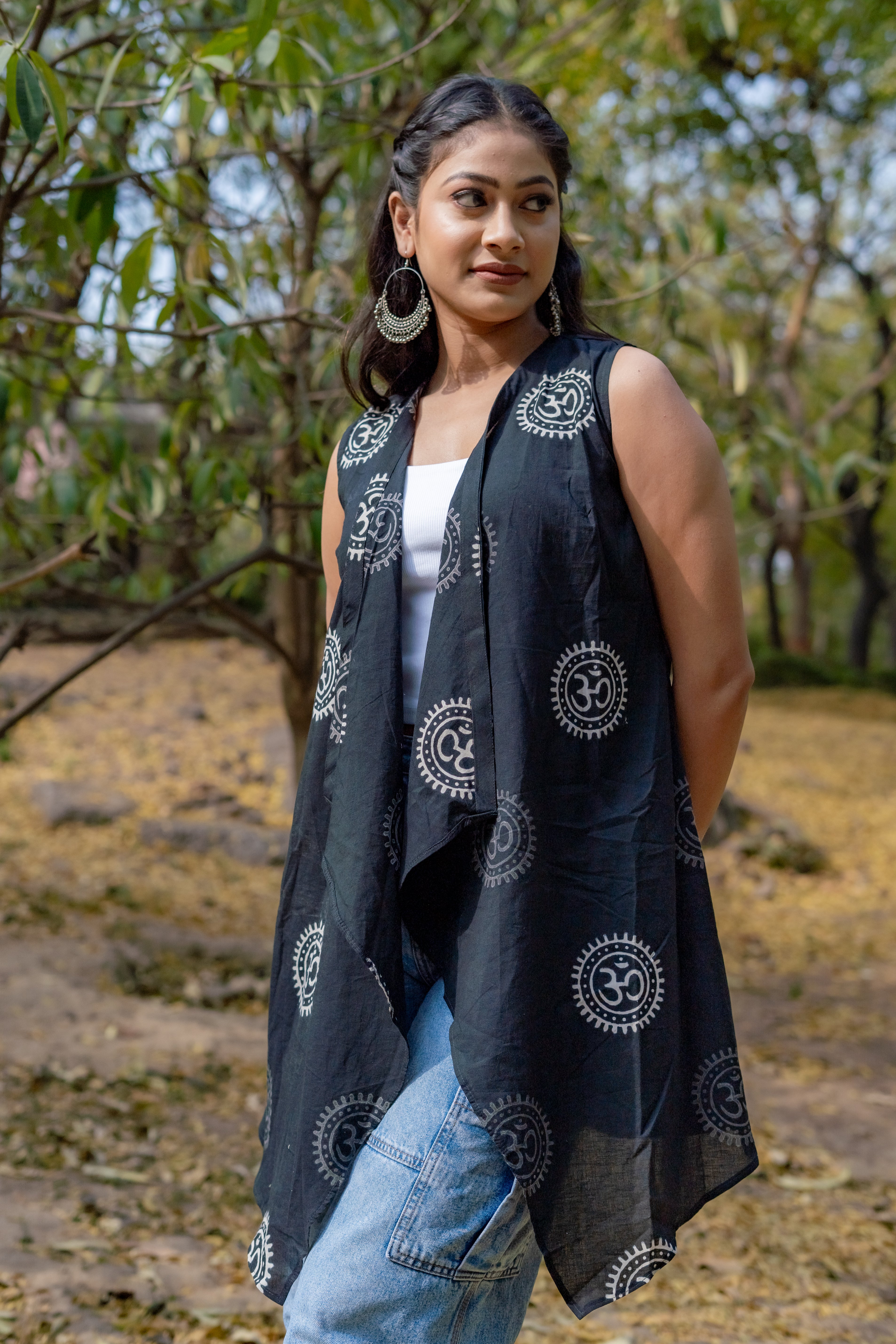 Om handblock print waterfall shrug