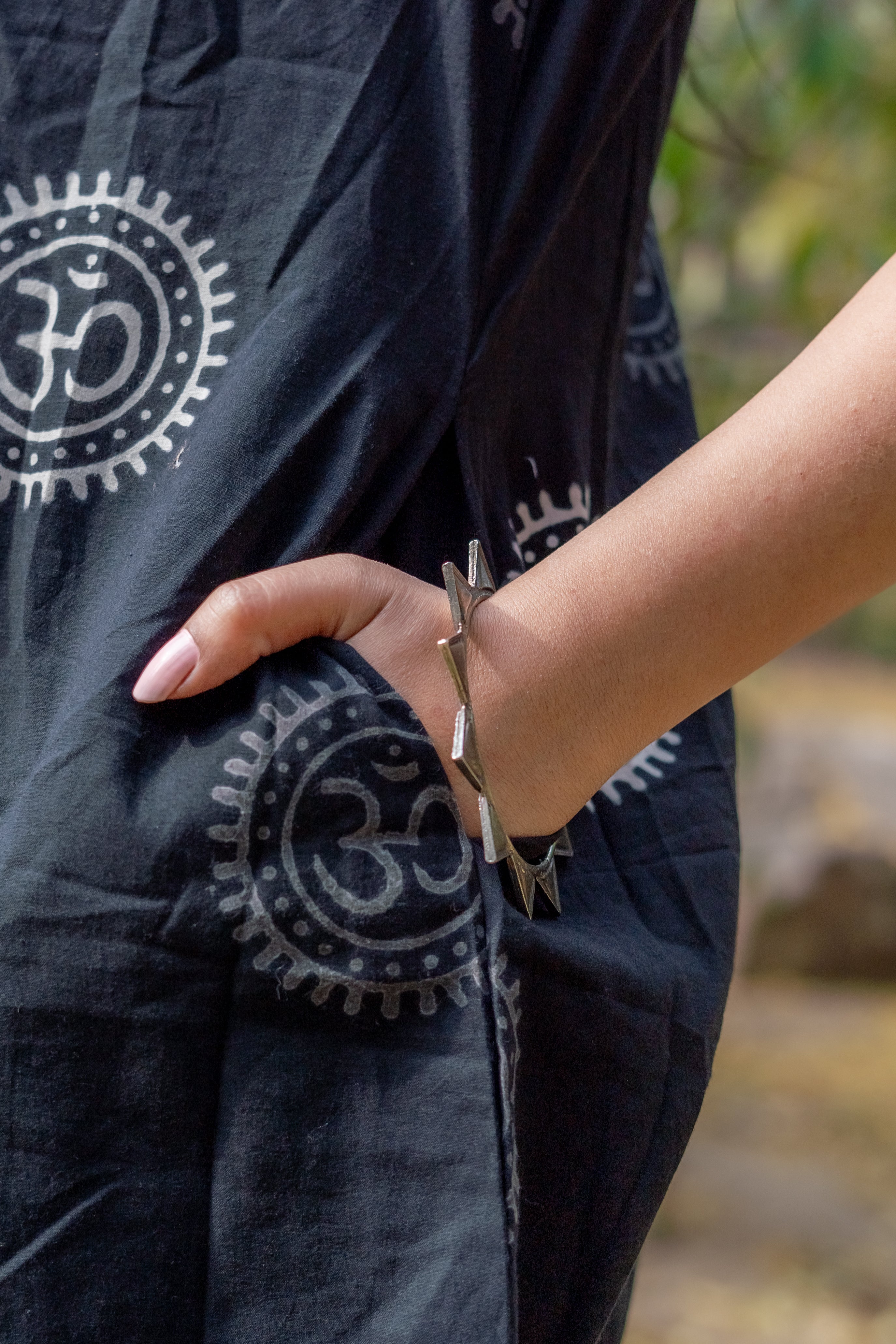 Om handblock print waterfall shrug