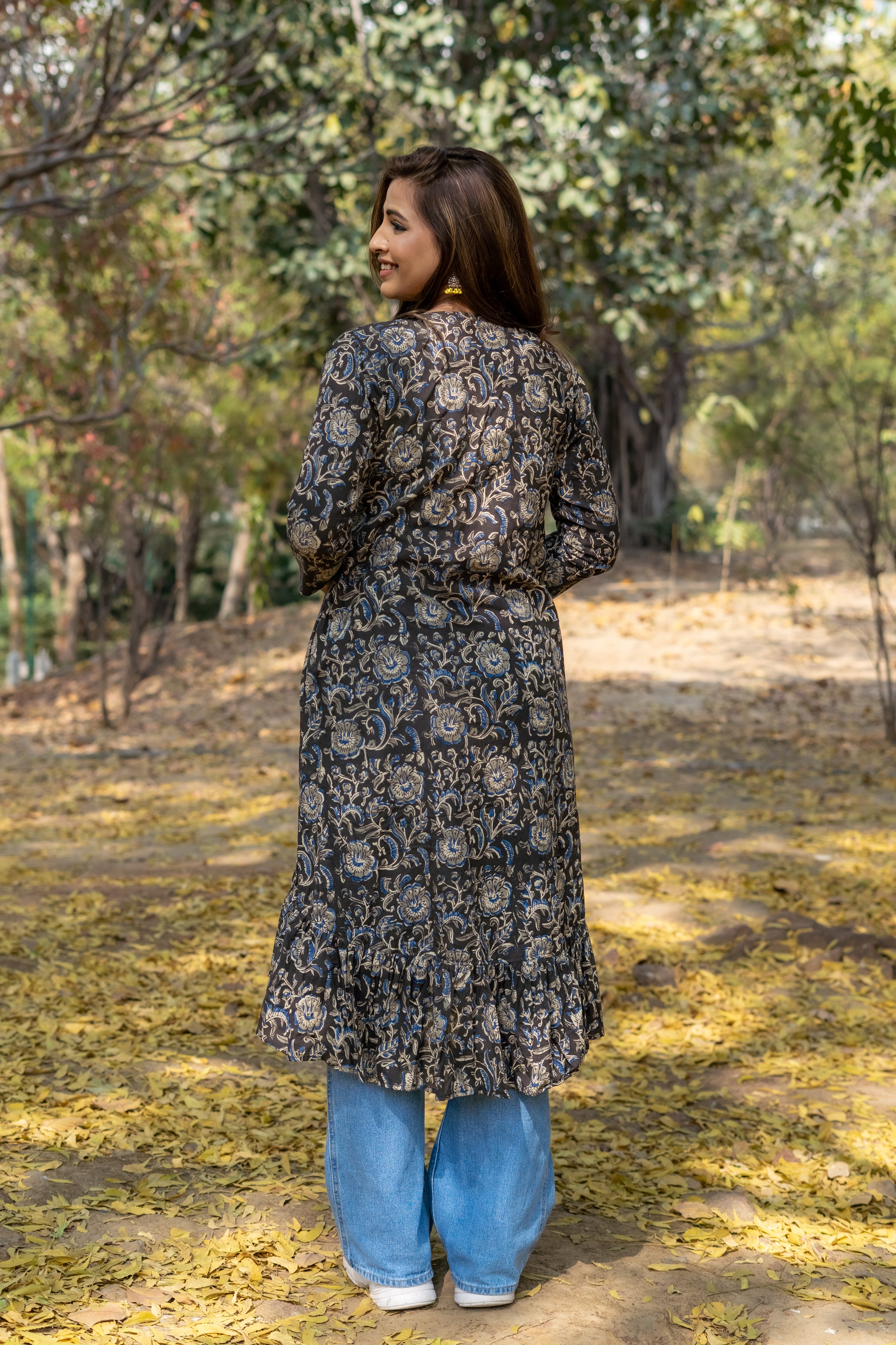 Black kalamkari handblock print hi-lo cotton shrug