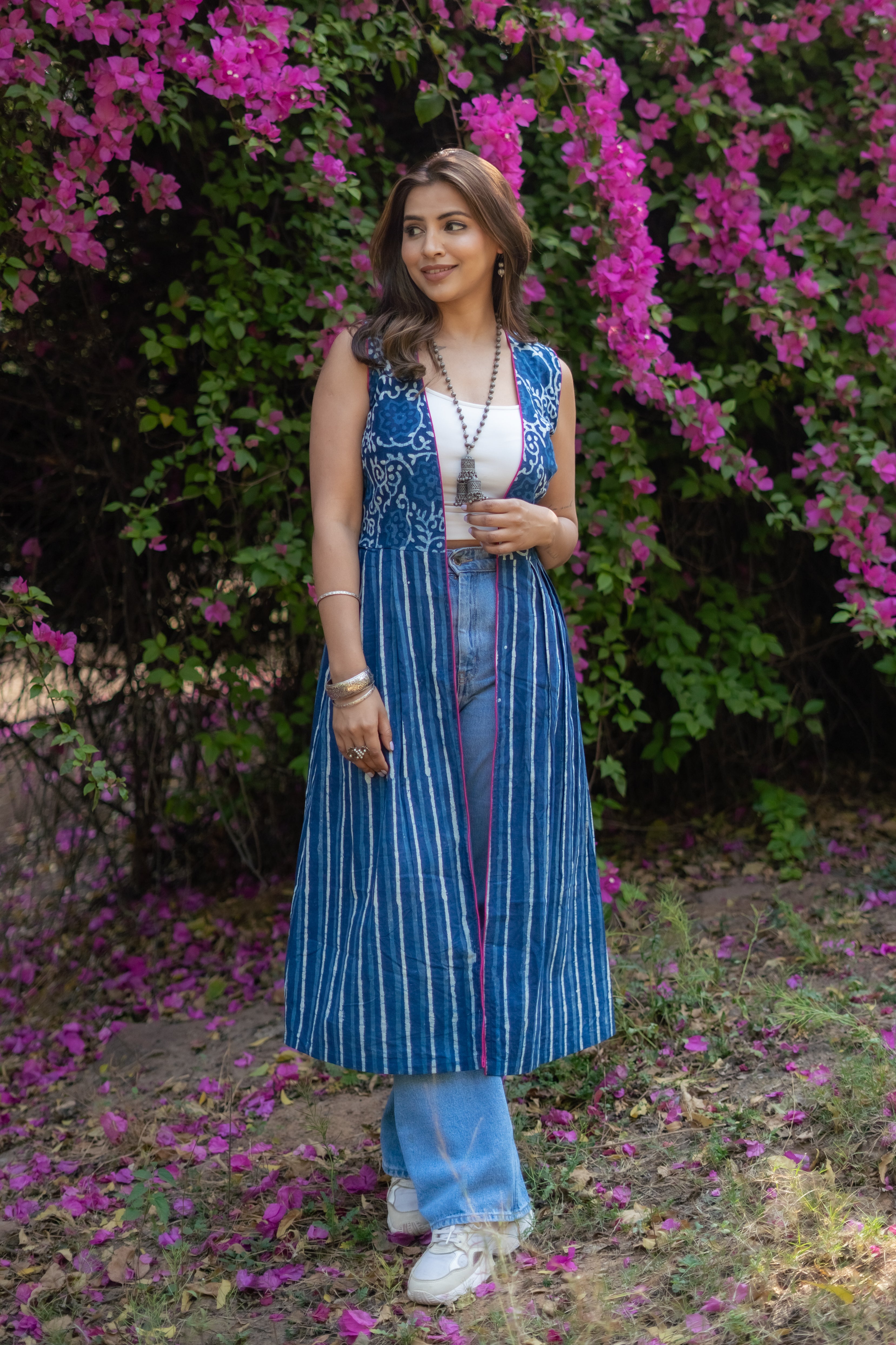 Indigo dabu handblock print long cotton shrug with fuschia pink piping