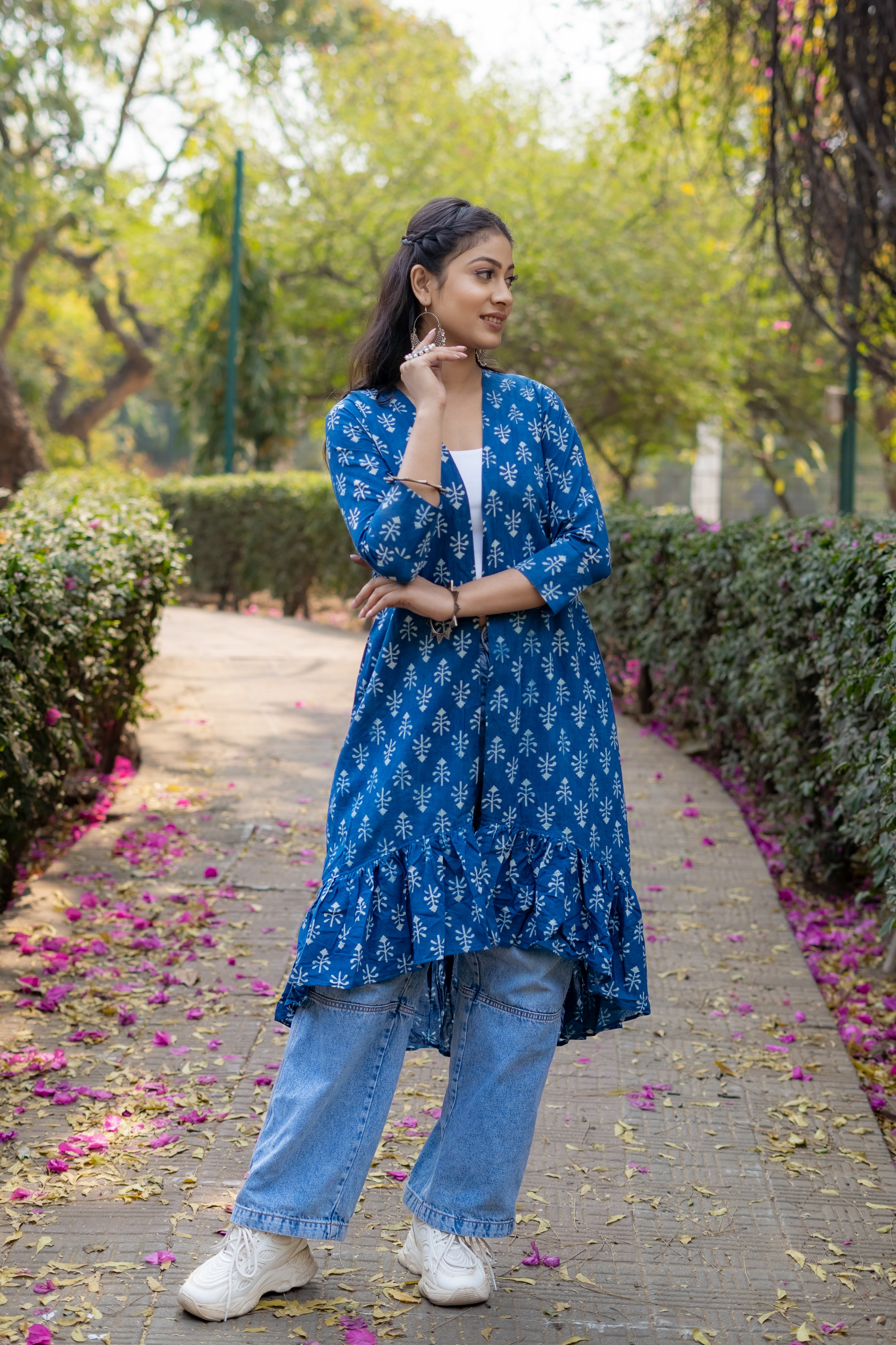 Indigo dabu booti handblock print cotton shrug with frills