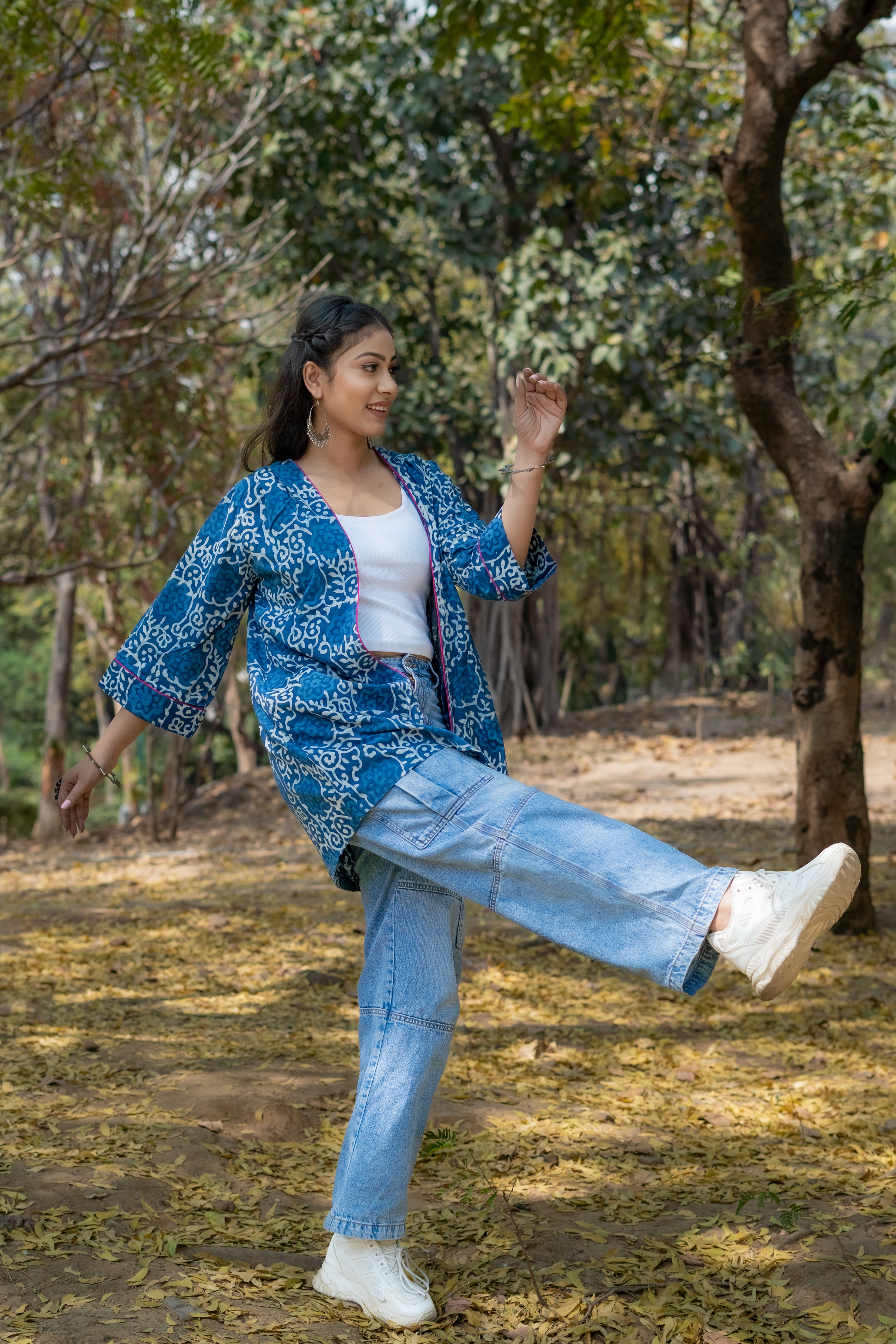 Indigo dabu floral handblock print short cotton shrug