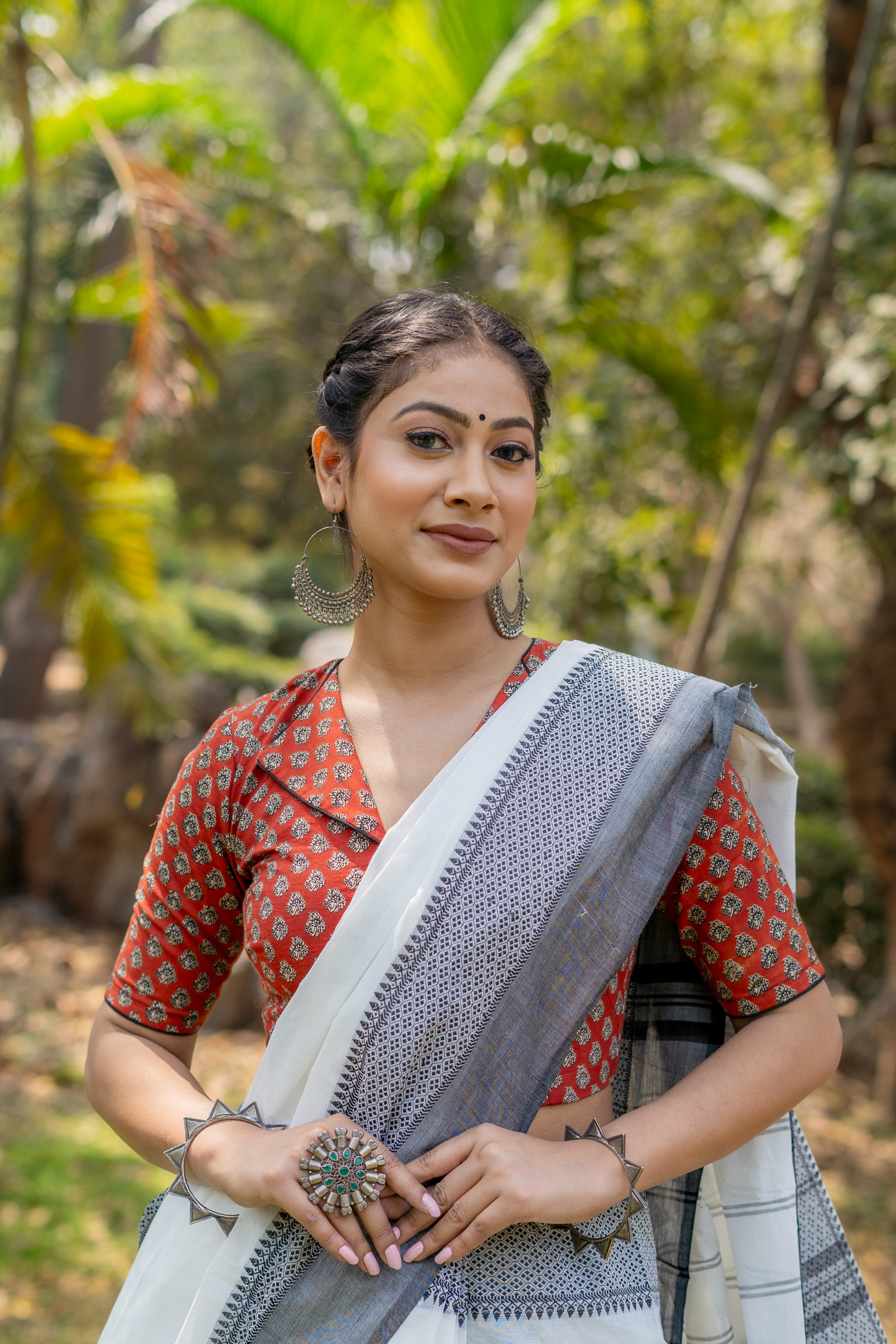 Red bagru  booti handblock print collar with V-neck cotton blouse