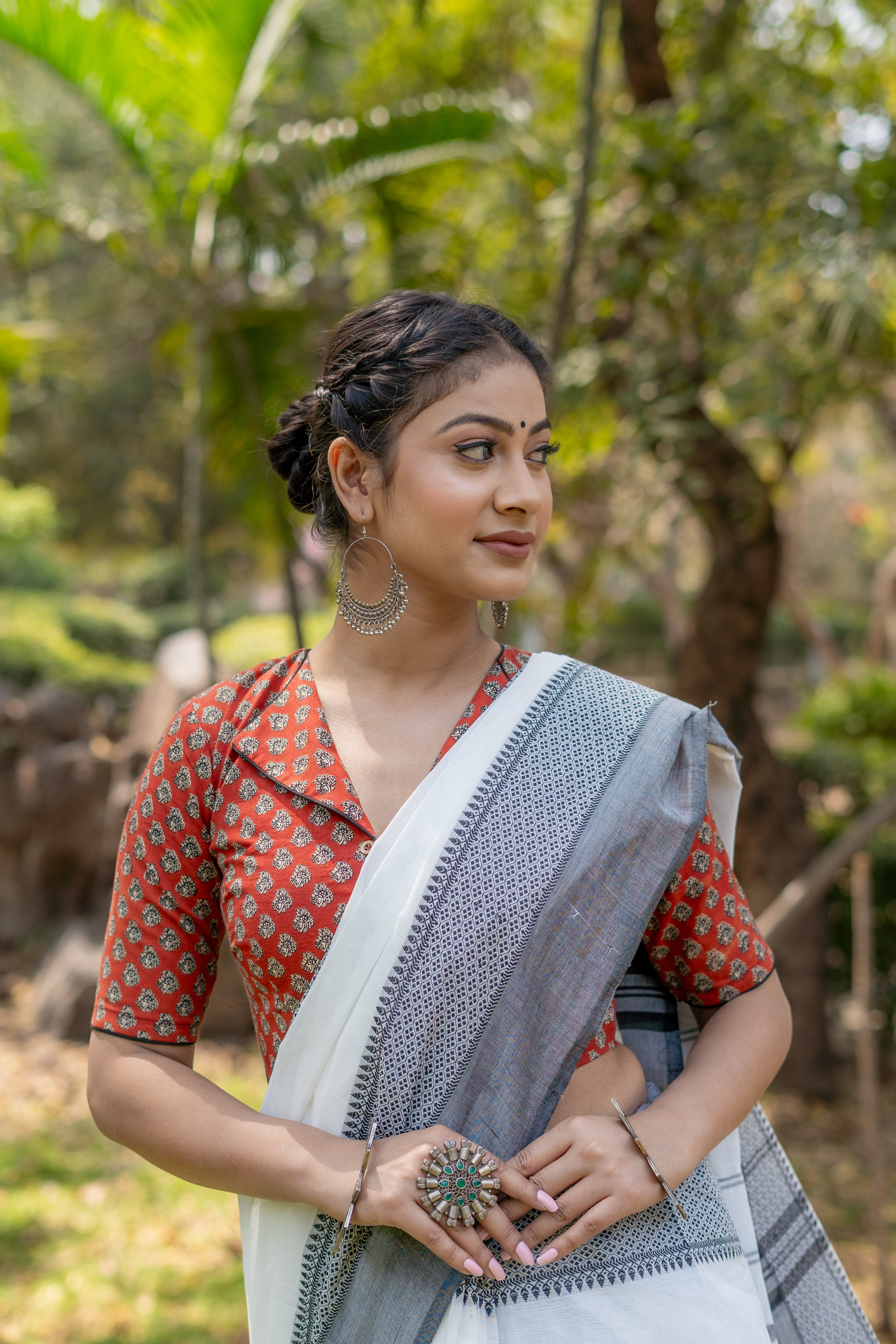 Red bagru  booti handblock print collar with V-neck cotton blouse