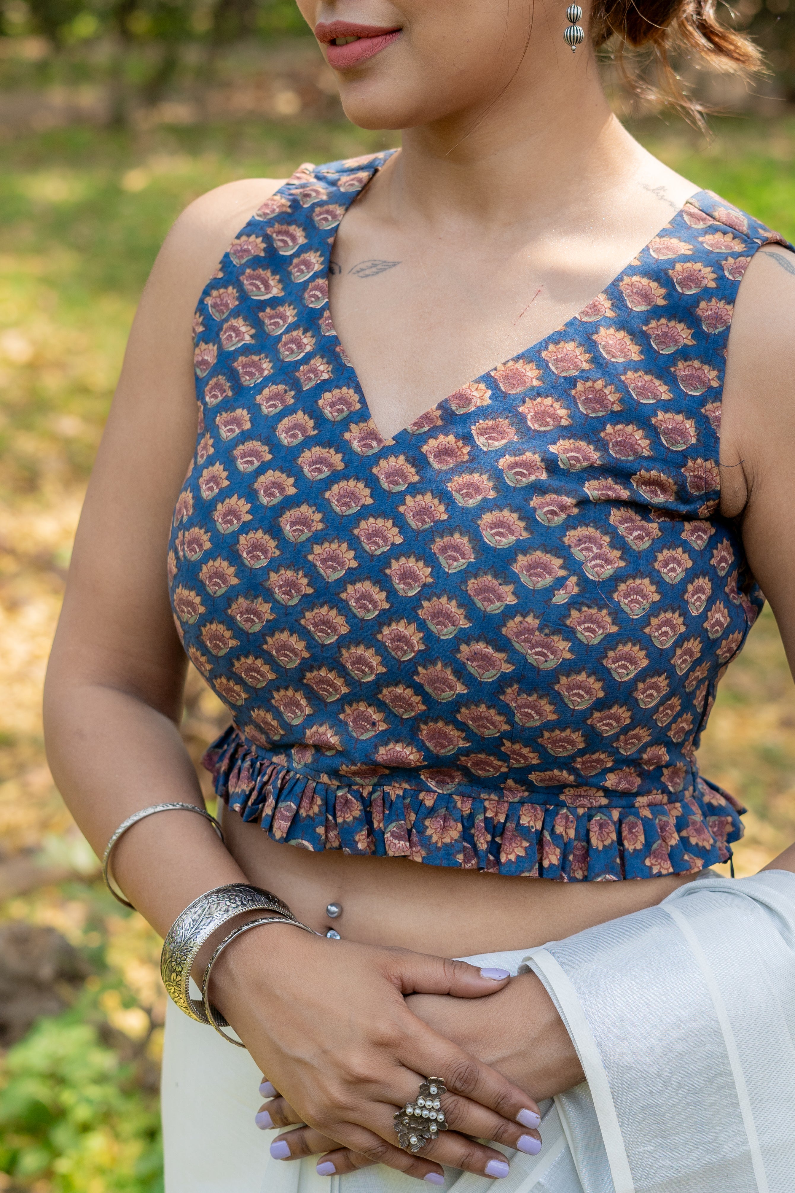 Sea greeb booti handblock print v-neck sleeveless blouse with frills