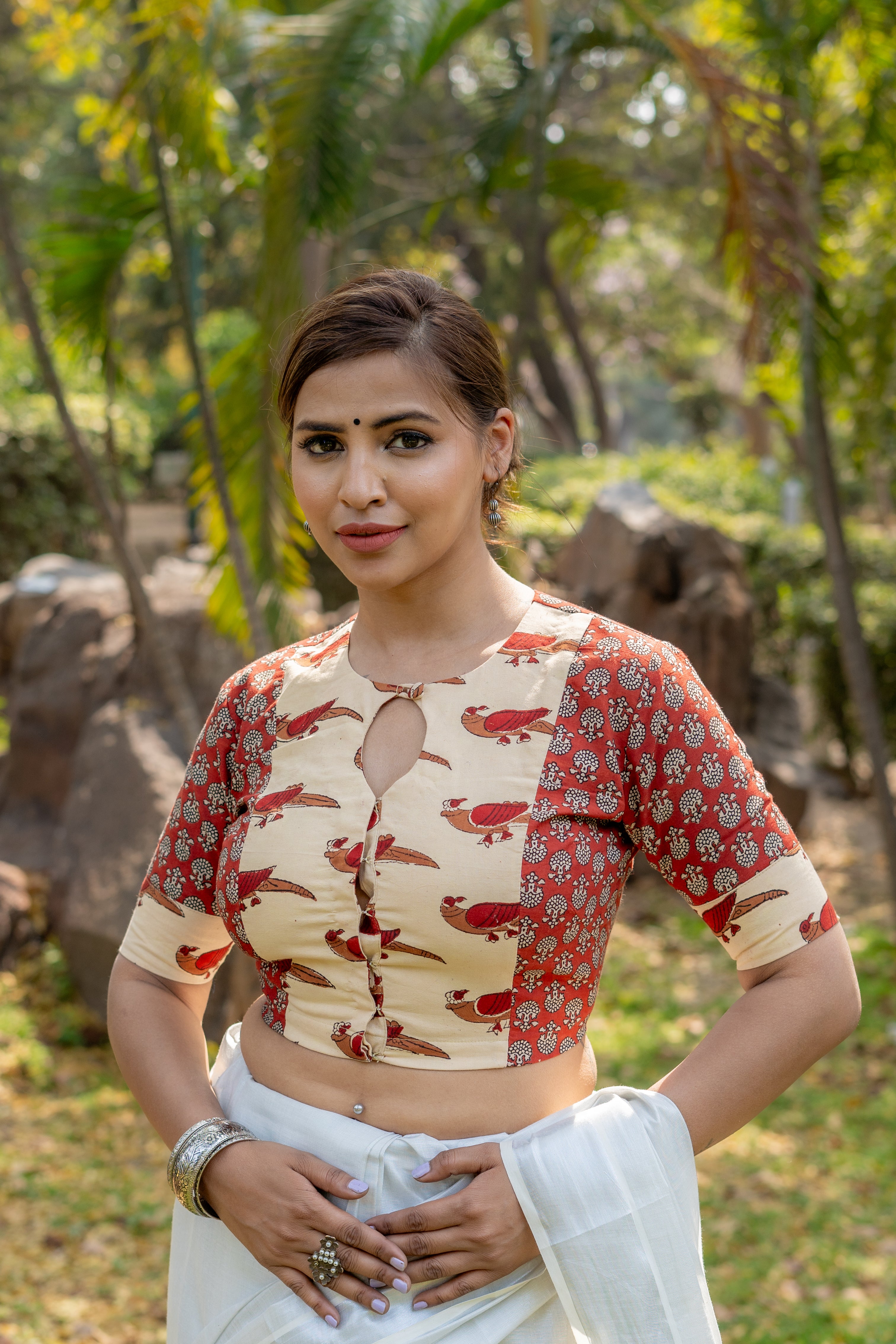 Bird handblock print cotton blouse with red bagru booti on sleeves