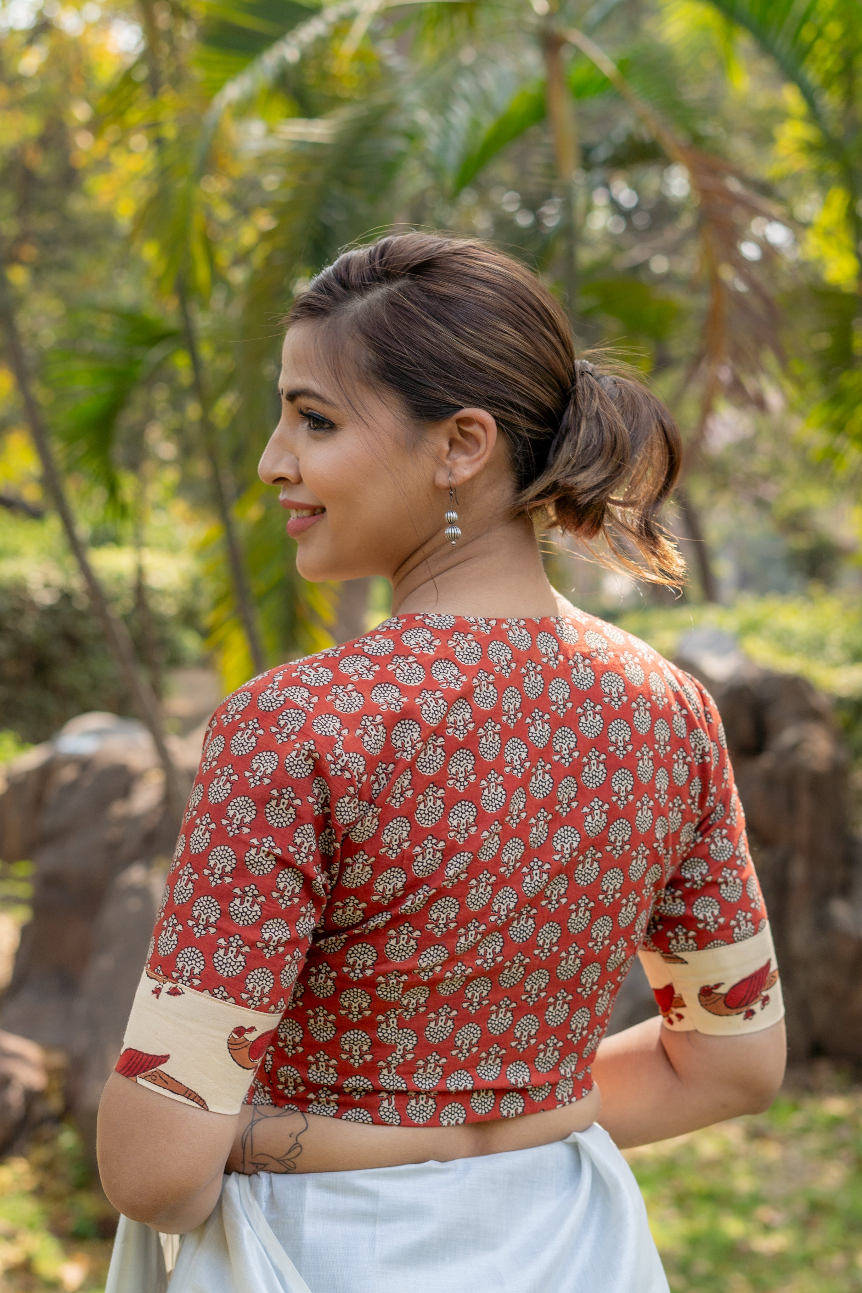 Bird handblock print cotton blouse with red bagru booti on sleeves