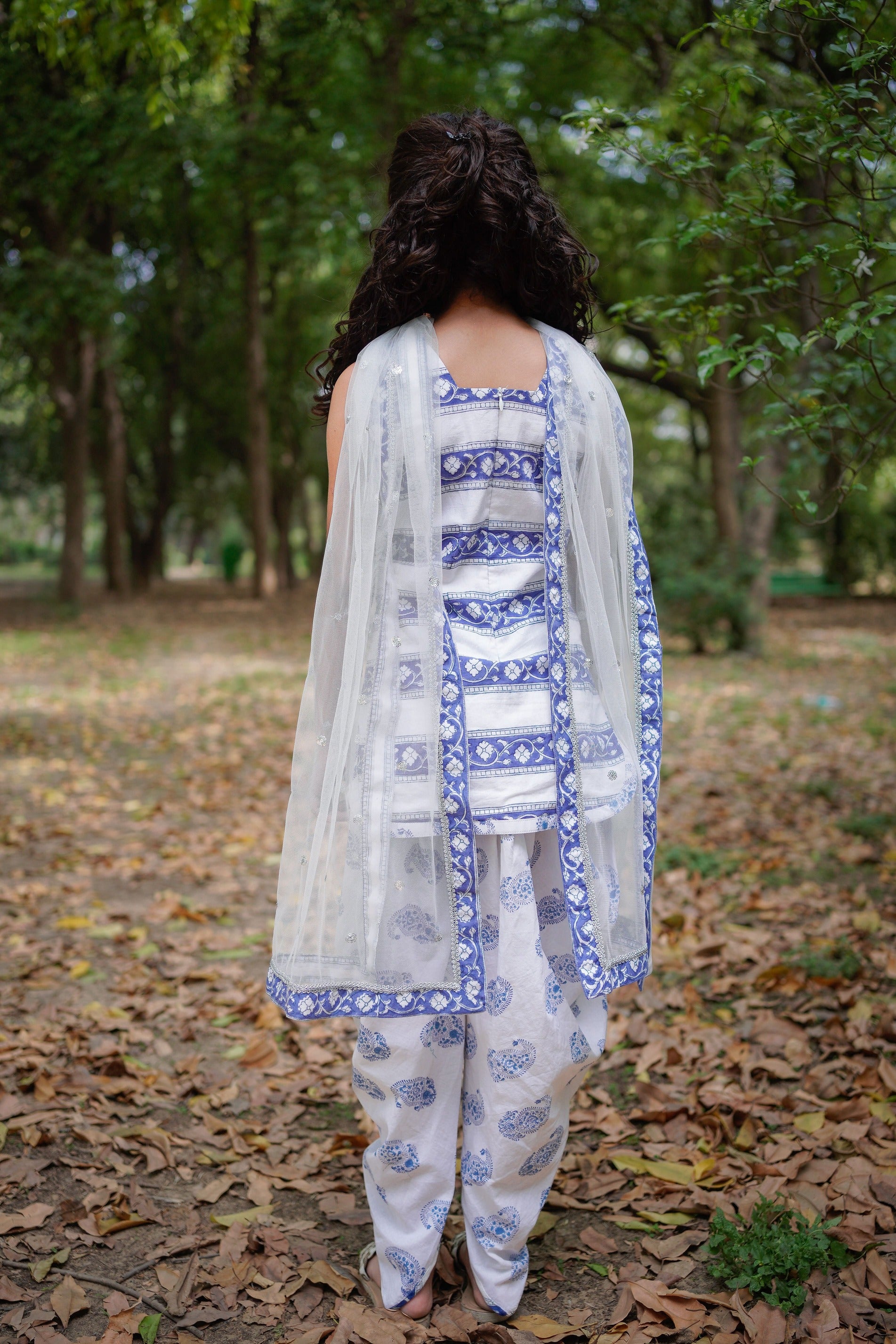 White and Blue Sanganeri Paisley Dhoti Set