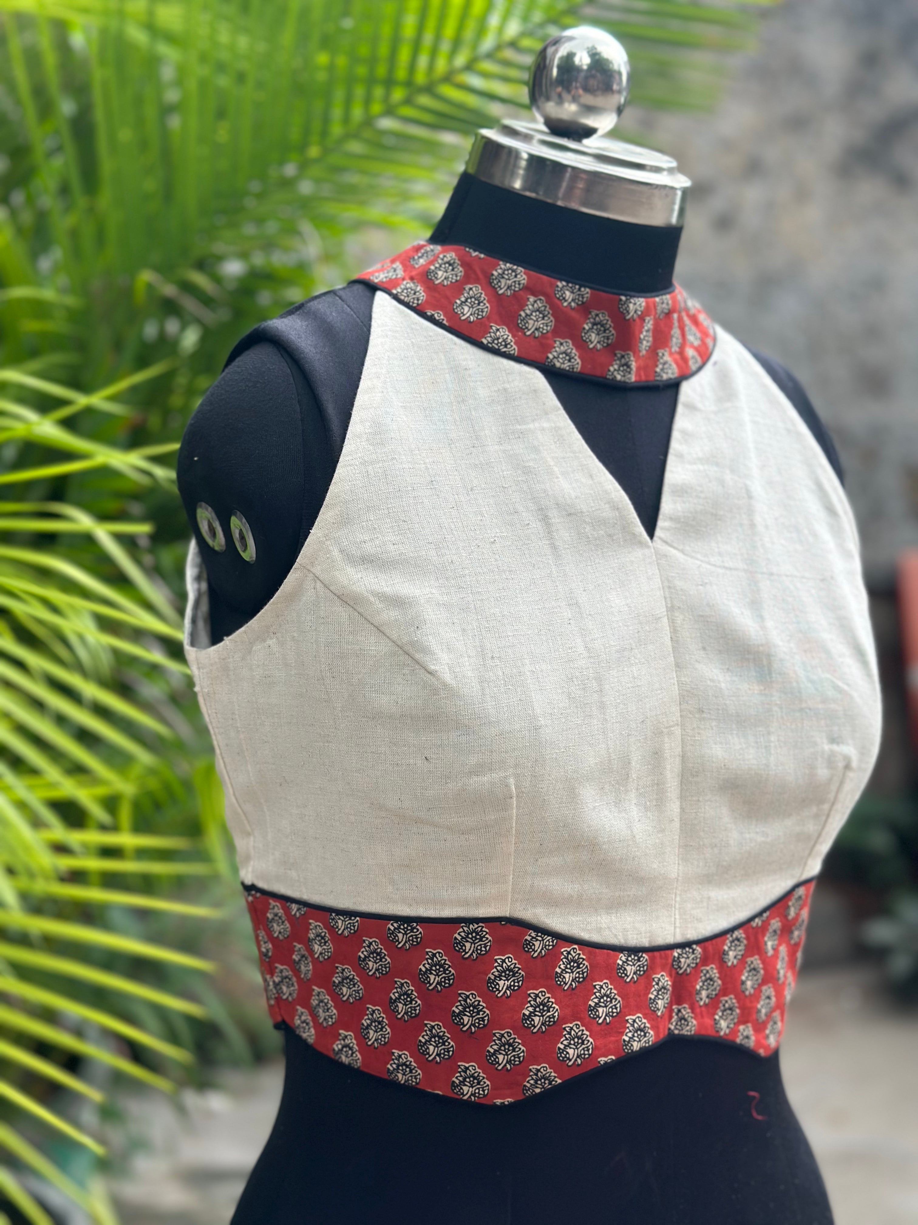 White Halter Neck Cotton Blouse wIth Red Bagru Handblock Print Collar