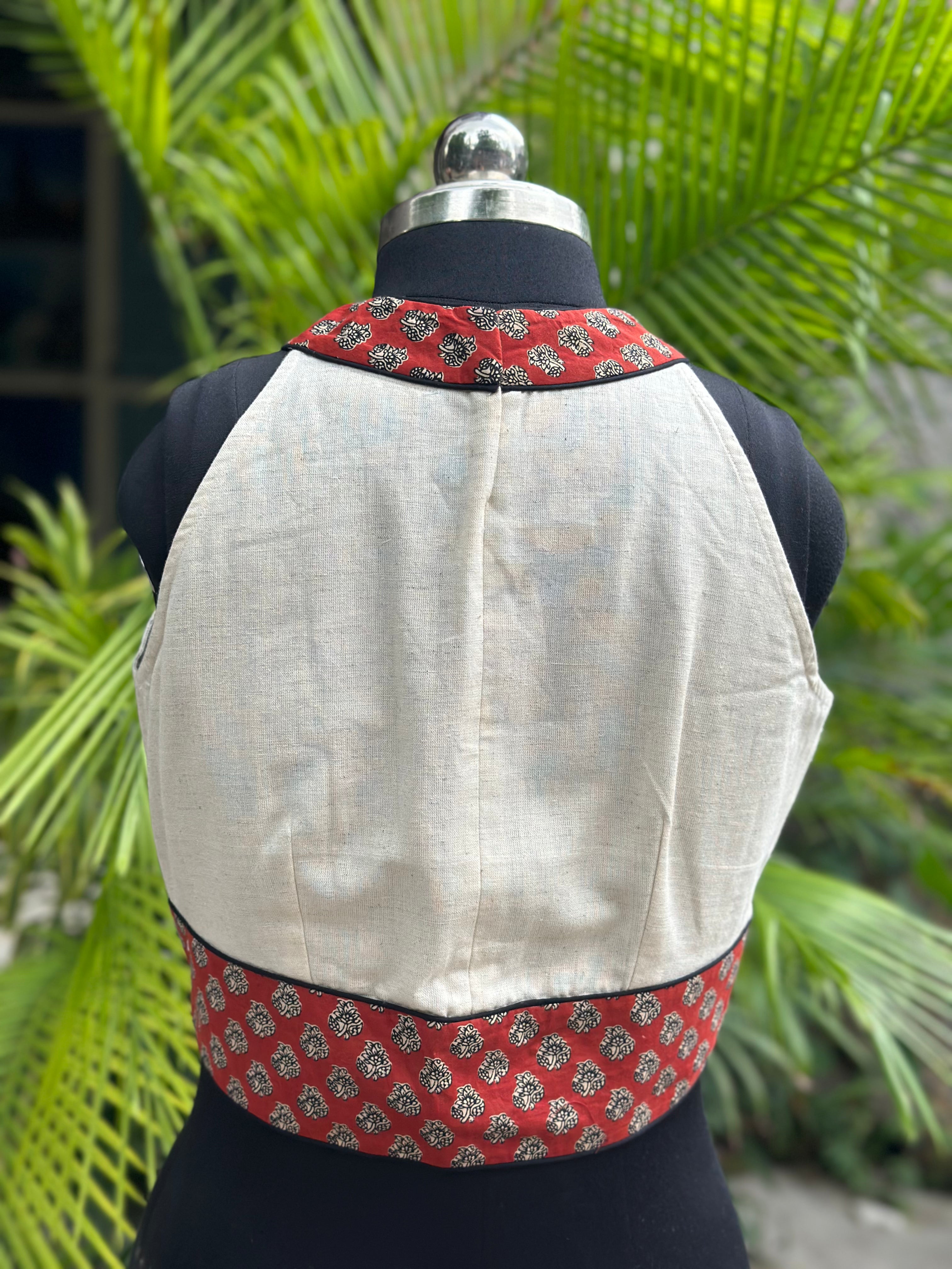 White Halter Neck Cotton Blouse wIth Red Bagru Handblock Print Collar