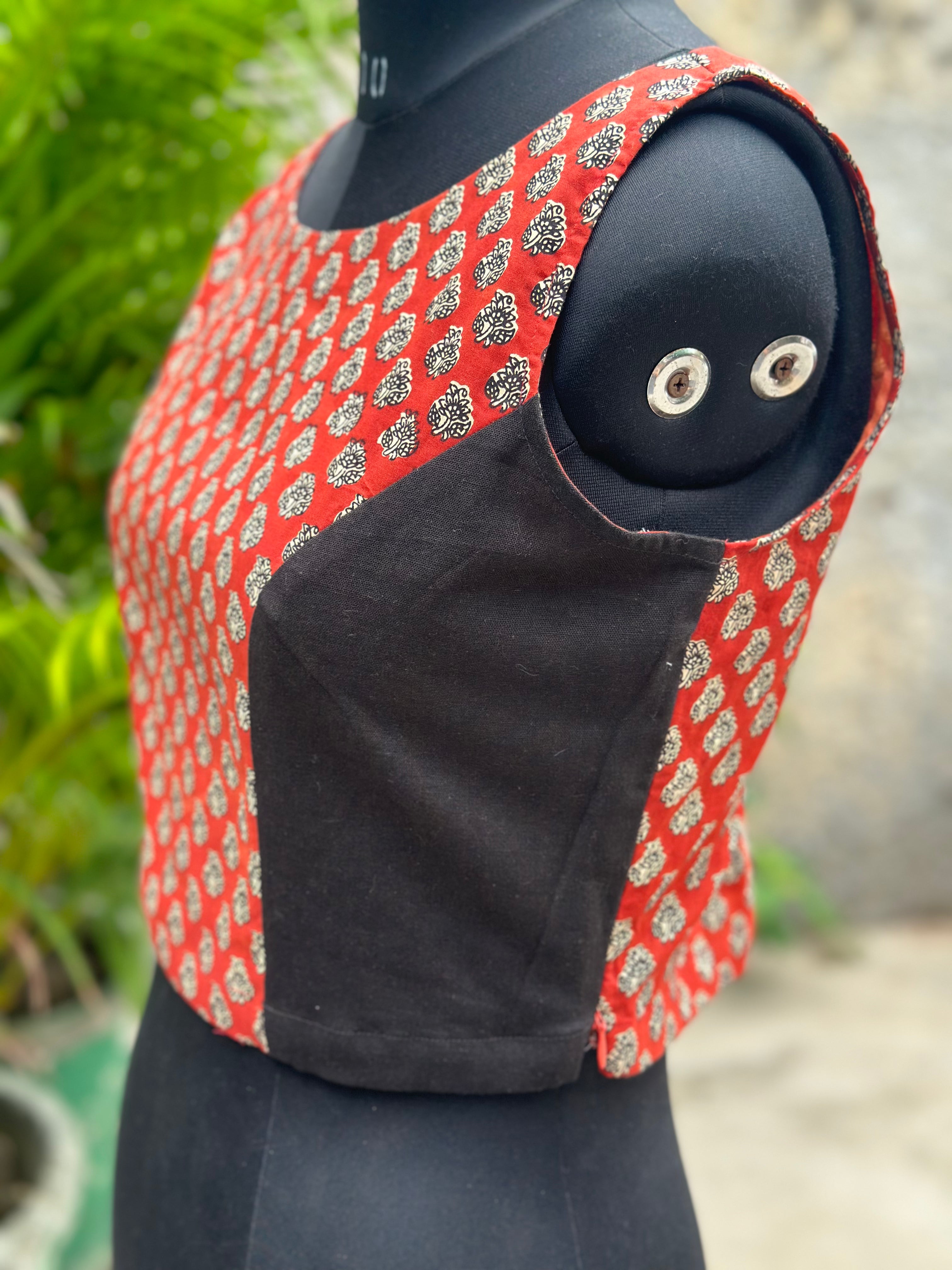 Black with Red Bagru Booti Handblock print sleeveless cotton blouse