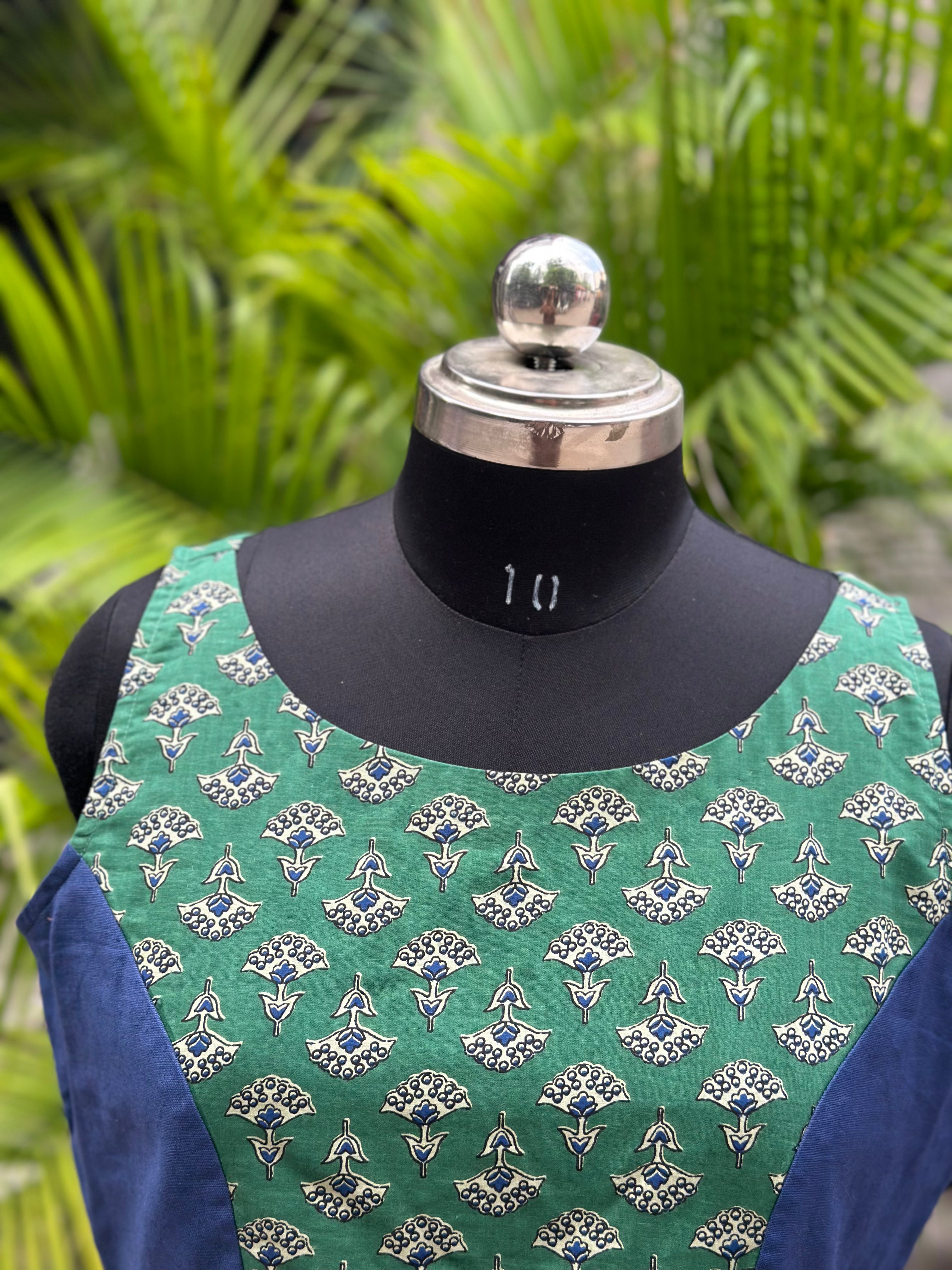 Green Bagru Booti Handblock Print Sleevesless Cotton  blouse