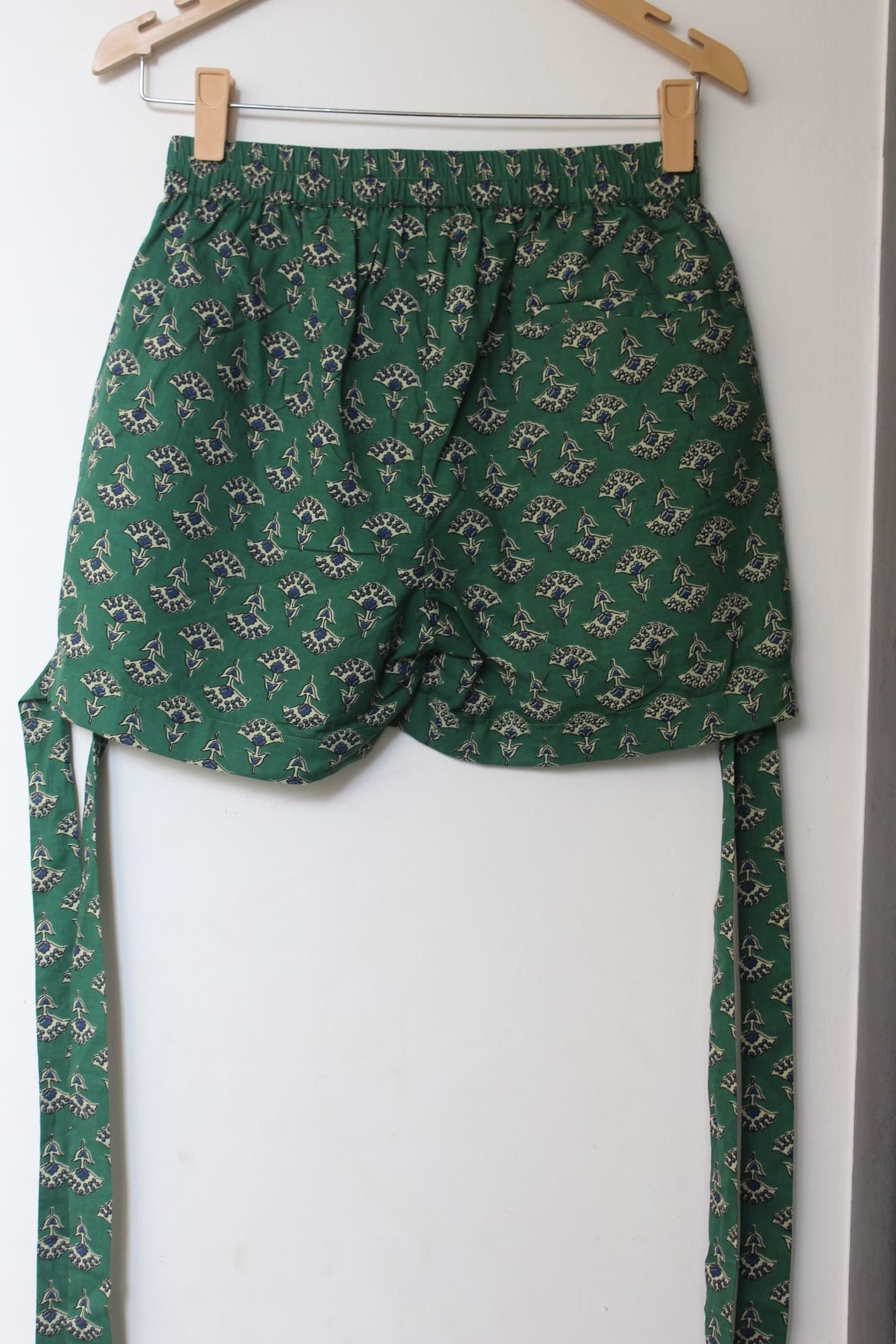 Green Bagru Booti Cotton Shorts with Side Knots