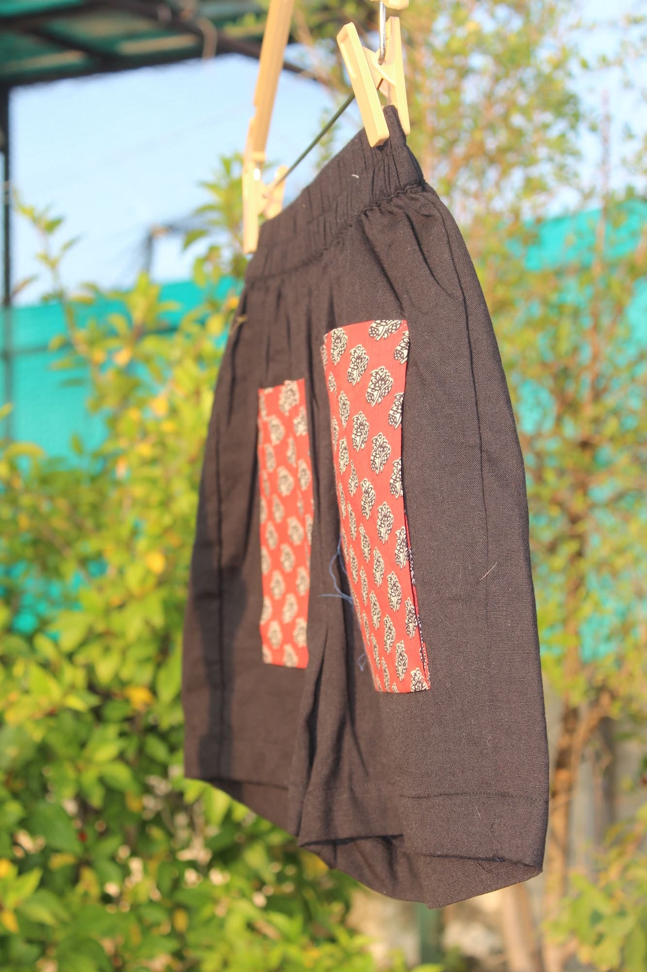 Black Cotton Shorts with Red Bagru Pockets
