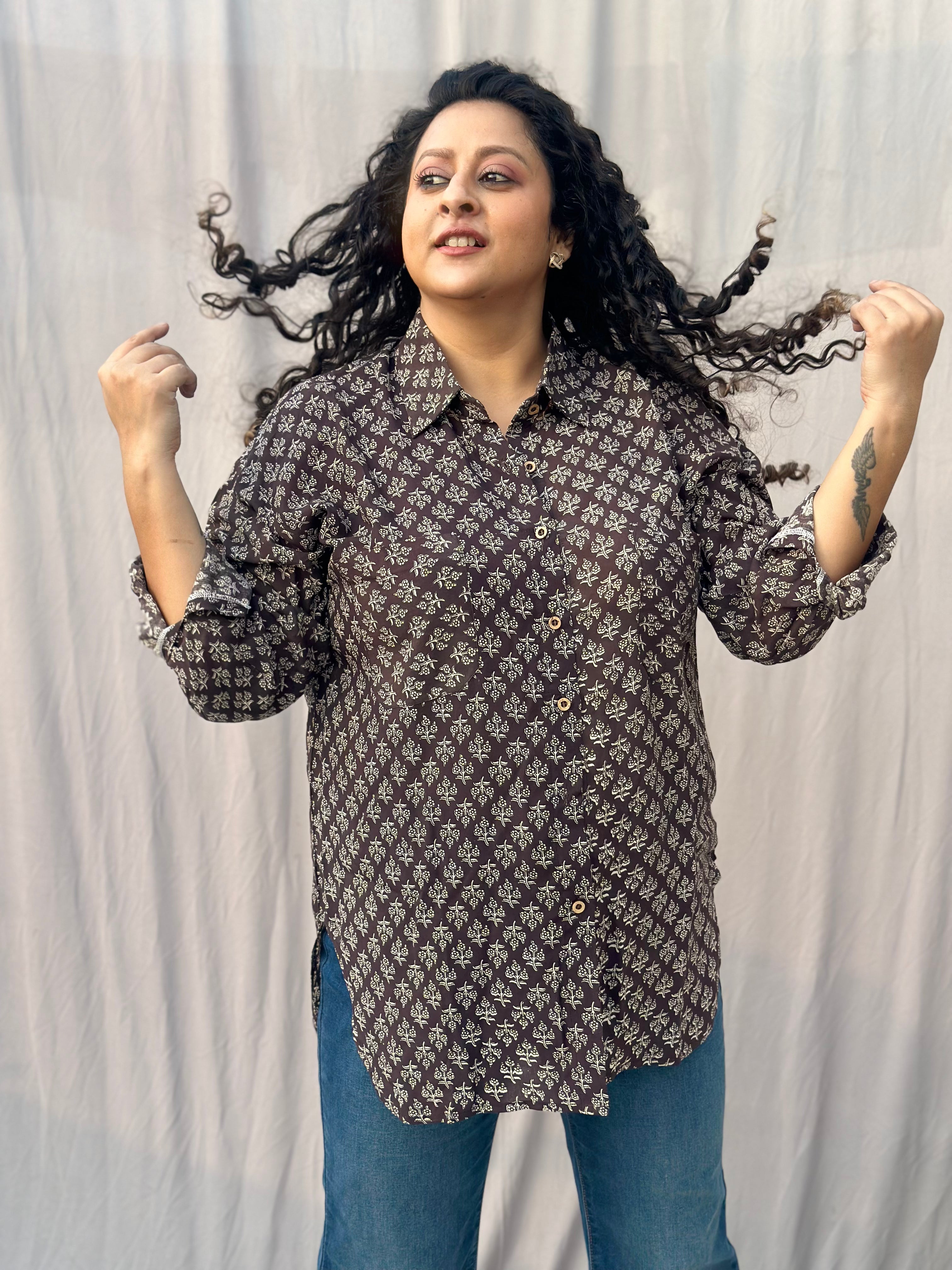 Black Bagru Booti over-sized Modal Cotton Handblock Print