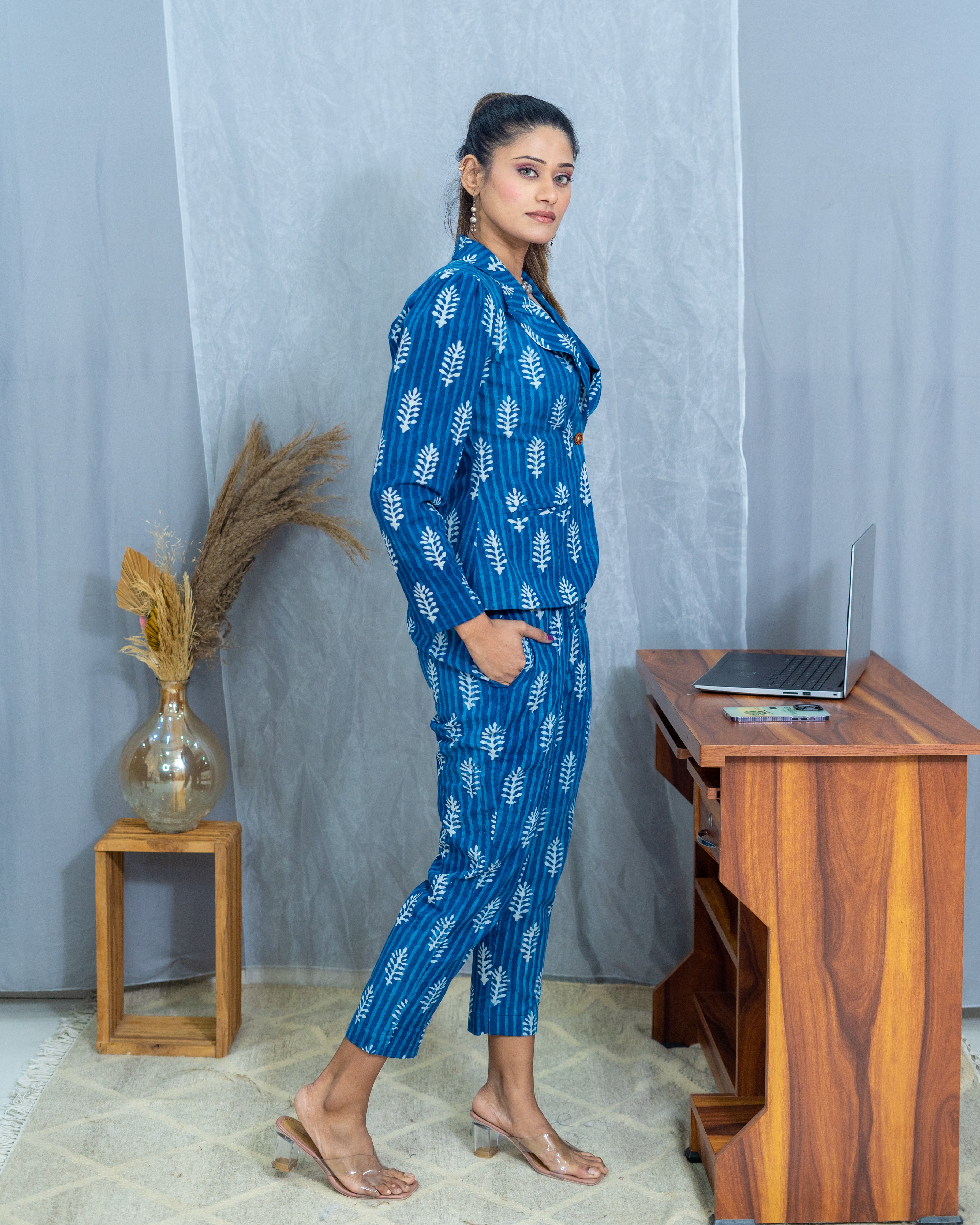 Indigo Dabu floral stripe cotton blazer set