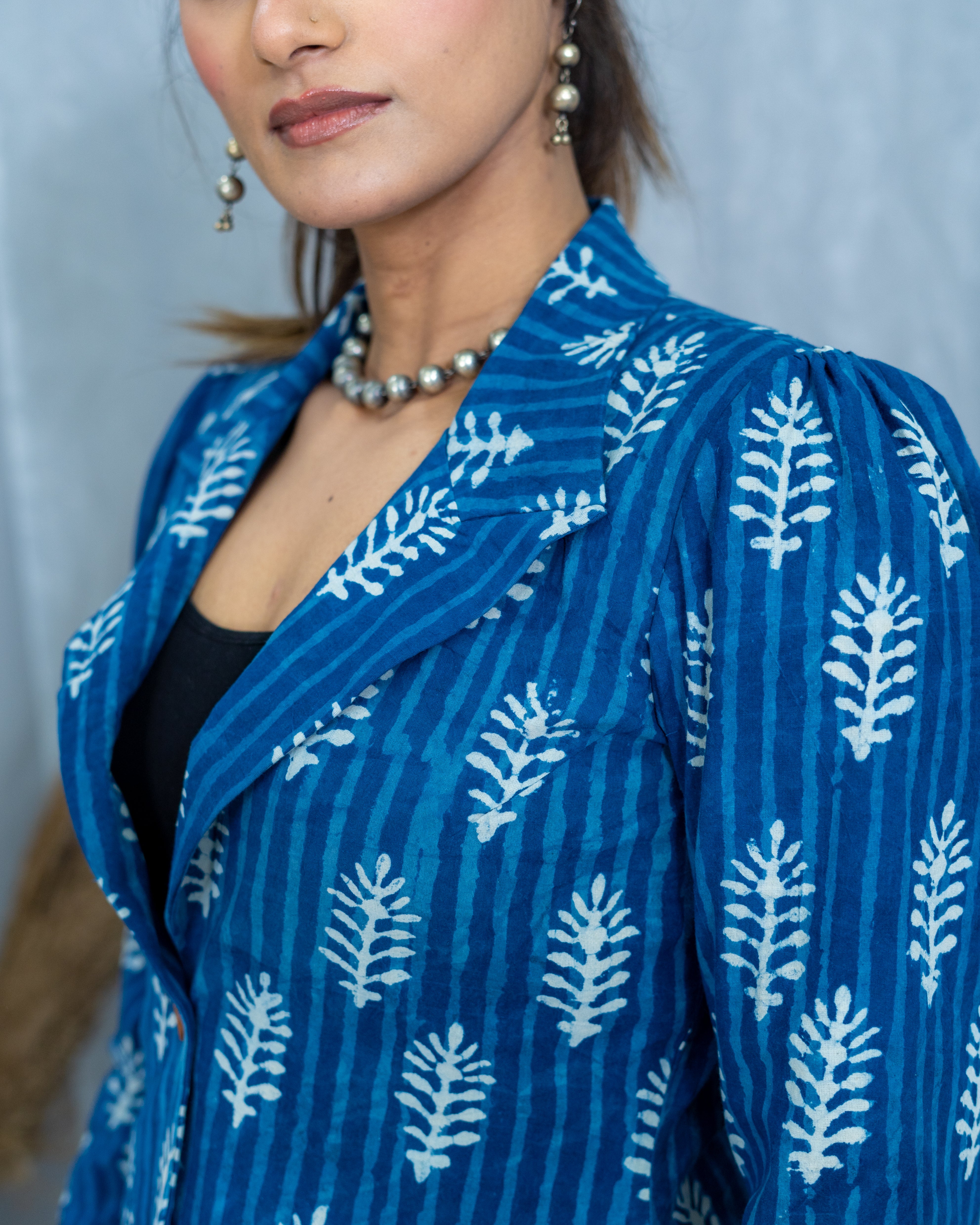 Indigo Dabu floral stripe cotton blazer set