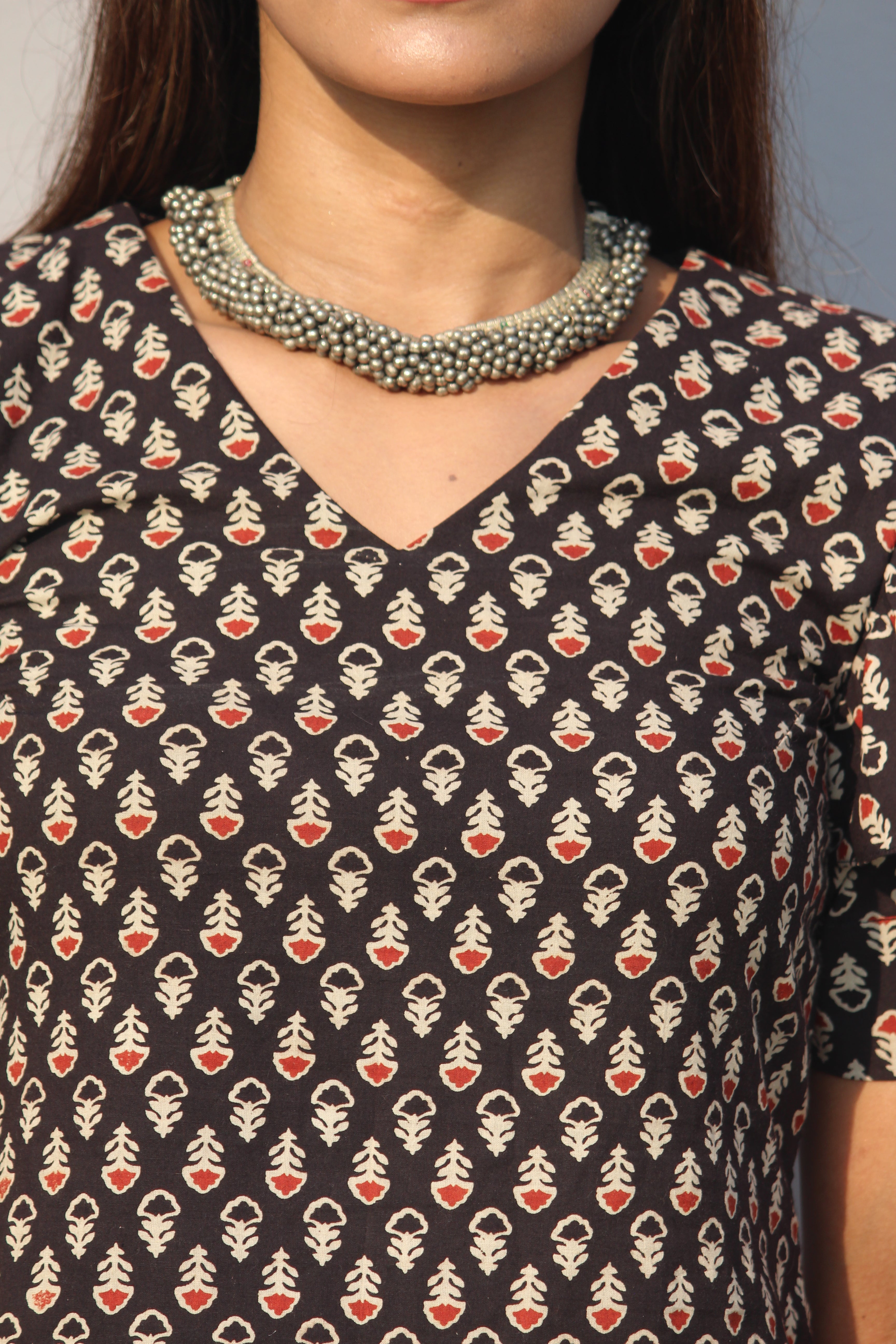 Black bagru Booti Handblock Printed V-neck Cotton Top with Frill Sleeves