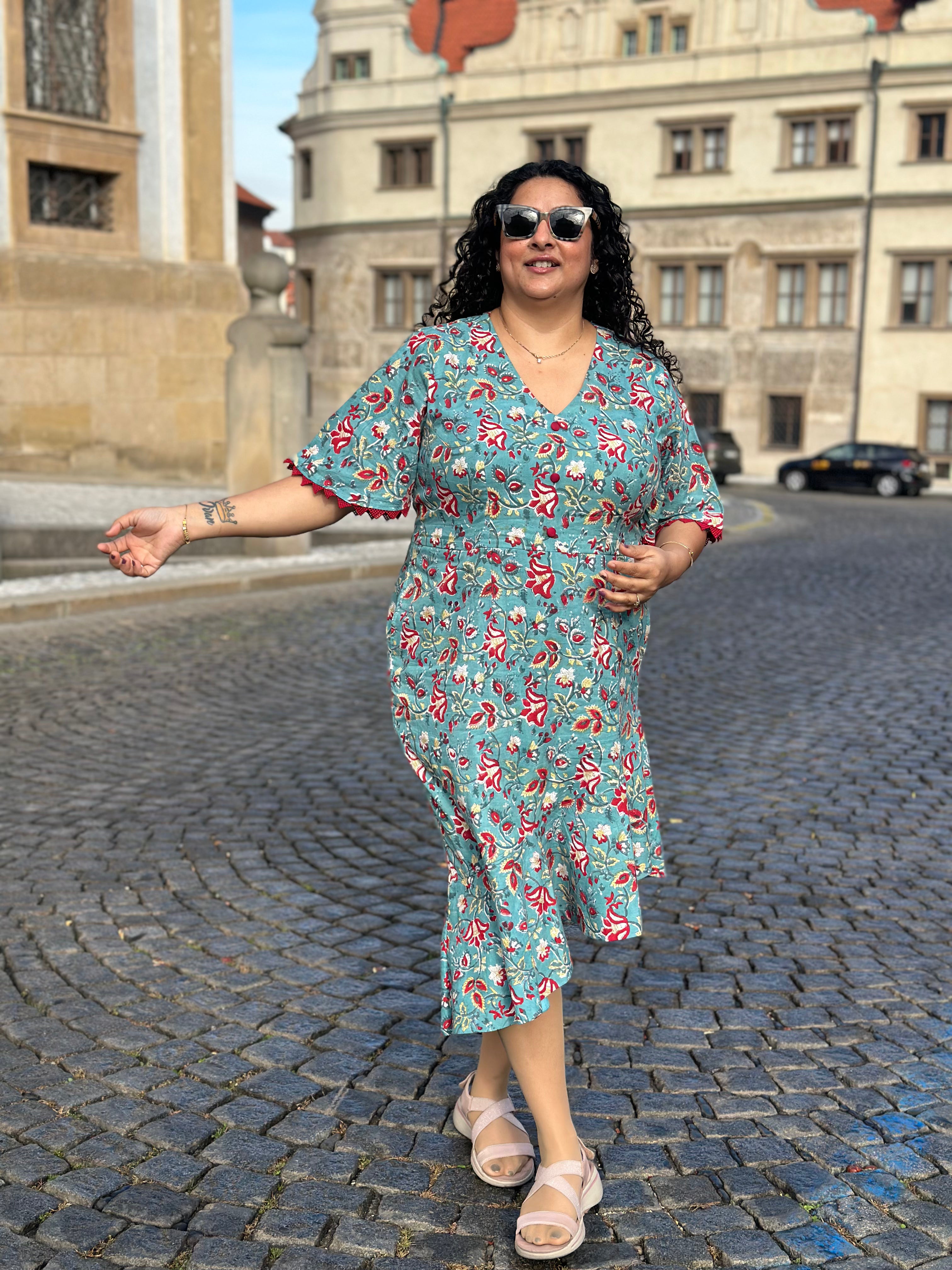Gulab-E-Teal : Teal & Red Sanganeri Handblock Print Cotton Dress